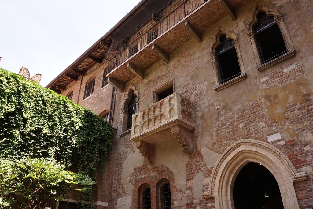 Casa Anna Villa คาปริโน เวโรเนเซ ภายนอก รูปภาพ